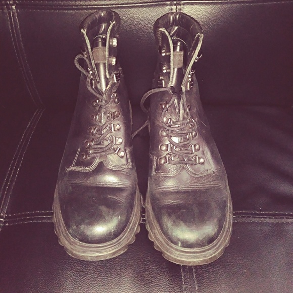 Prada Milano Men's boot - Picture 1 of 4